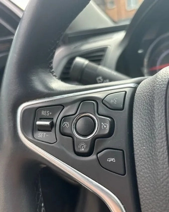 Opel Insignia cena 39900 przebieg: 176000, rok produkcji 2015 z Biskupiec małe 781